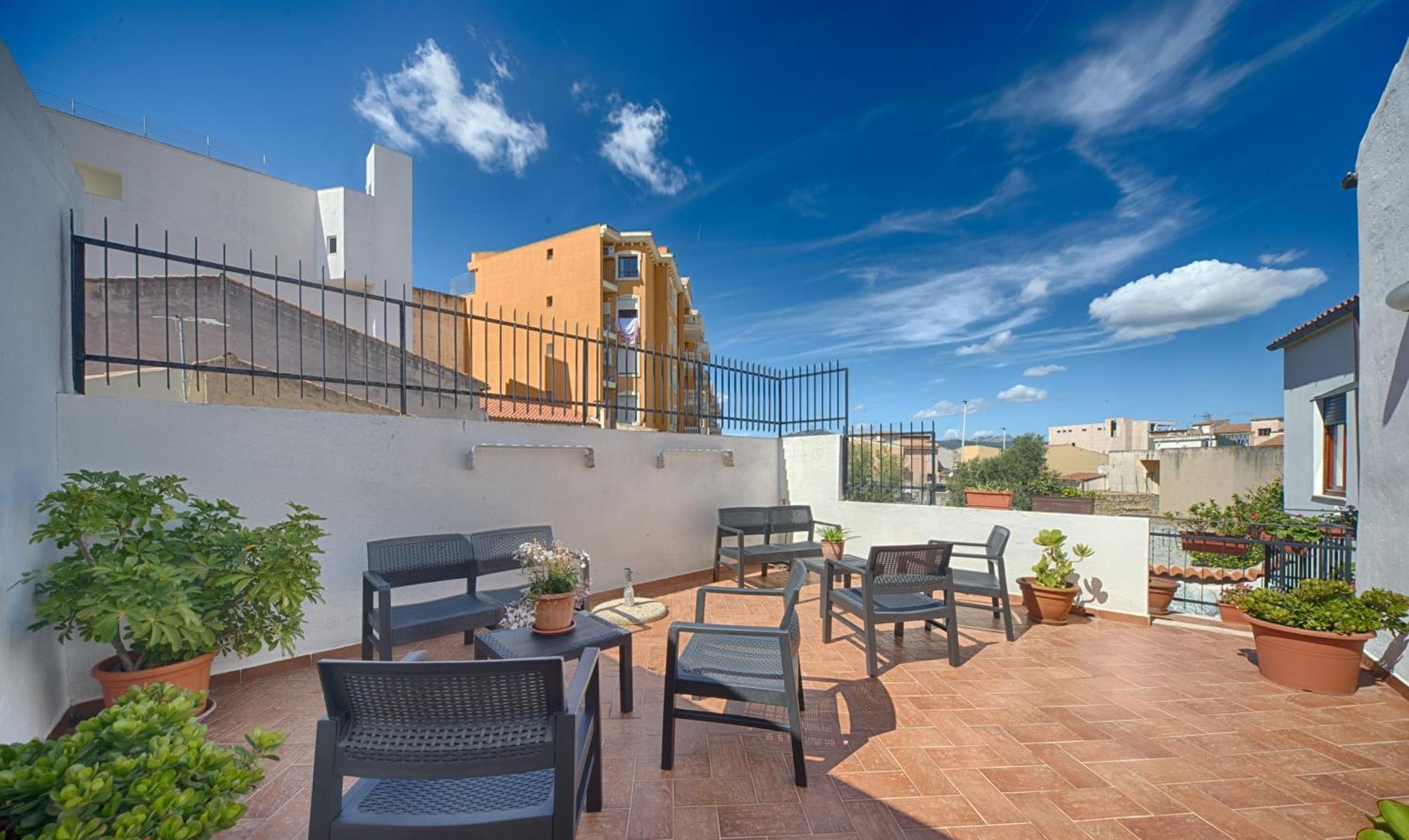 B&B Antica Dimora Olbia Exterior foto